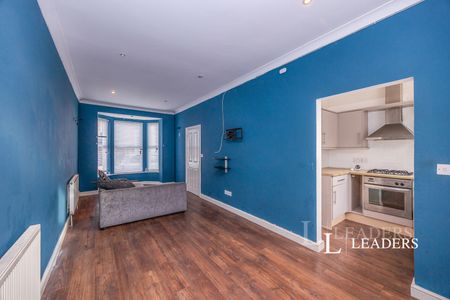 3 bedroom house to rent Sheffield Road, Portsmouth, Hampshire, PO1 - Photo 5