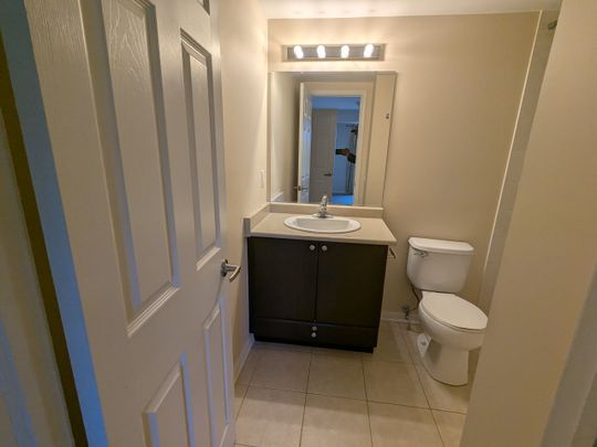 For Lease - 3070 Rotary Way Unit# 118, Burlington, Ontario - Photo 1