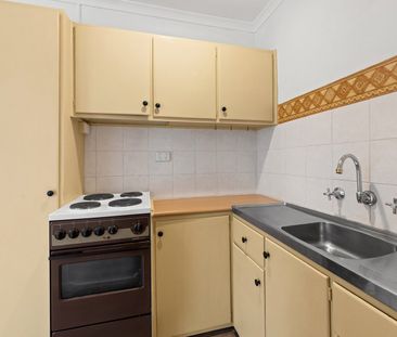 7/50 Middle Road, Maribyrnong VIC 3032 - Photo 2