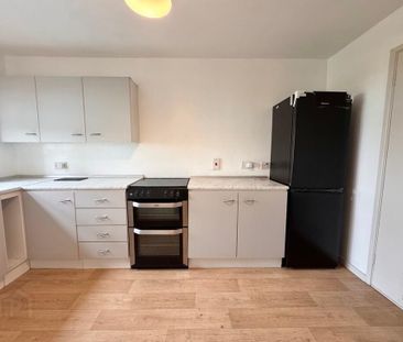 25 Ferndale Court, Lisburn Road, Belfast, BT9 7EE - Photo 2