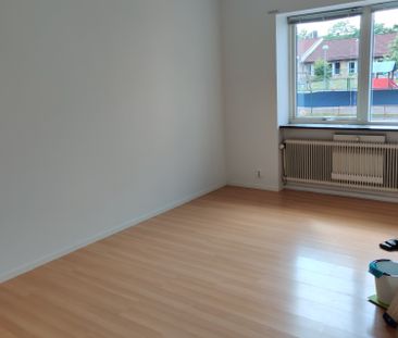 Torggatan, Reftele - Photo 3