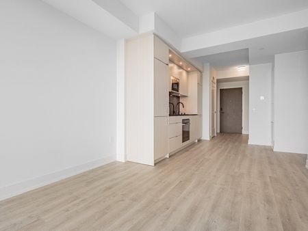 For Lease - 30 Inn On The Park Drive Unit# 4301, Toronto, Ontario - Photo 2