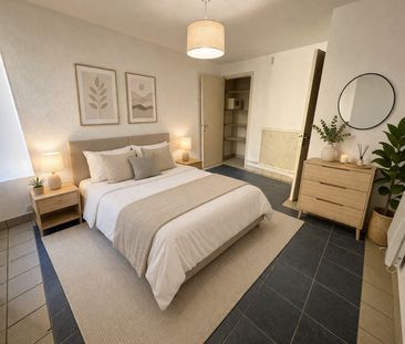 Location Appartement 3 pièces 74m² ROMANS SUR ISERE 26100 - Photo 2