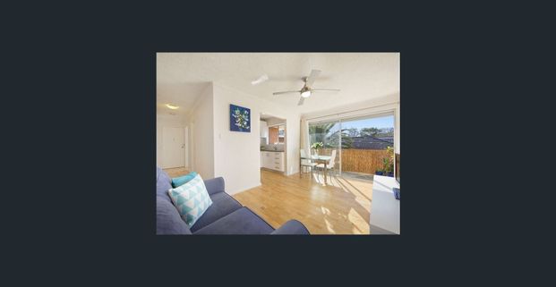 HOLDING DEPOSIT RECEIVED - Photo 1