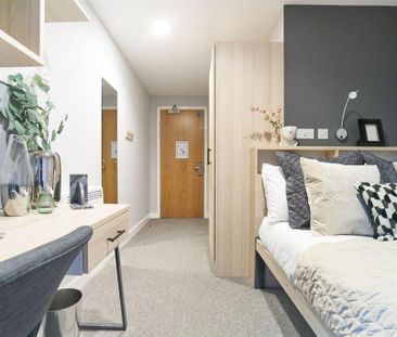 1 bedroom in a flat share to rent - Photo 4