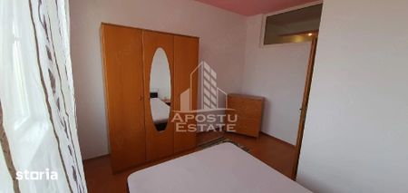Apartament cu 2 camere de închiriat pe Bogdanestilor/Pasajul Solventu - Fotografie 3