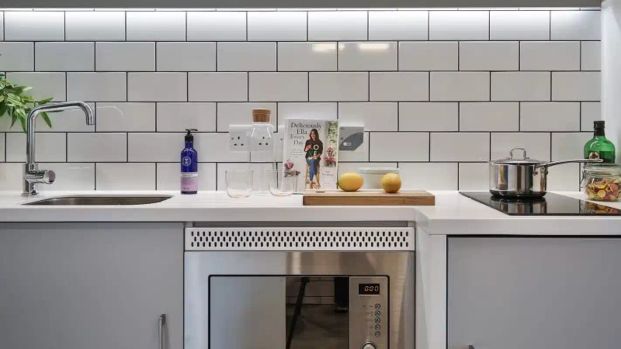 Bronze Studio - Photo 1