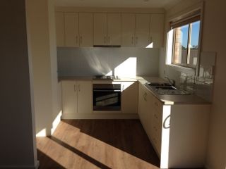 Low maintenance - Photo 1