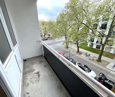 Platz f&uuml;r Dein Leben! 2-Zimmer Wohnung mit 2 Balkonen in Berlin Lichtenberg. - Foto 6