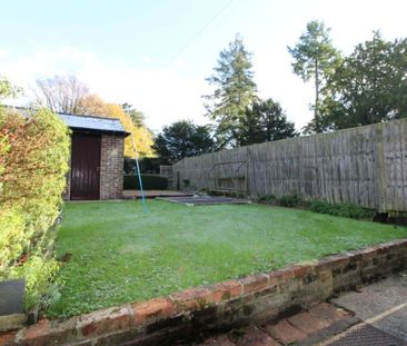 Selsfield Road, Ardingly, RH17 - Photo 1