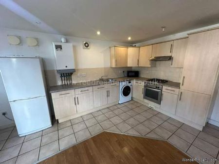 4 bedroom property to rent in Nottingham - Photo 4