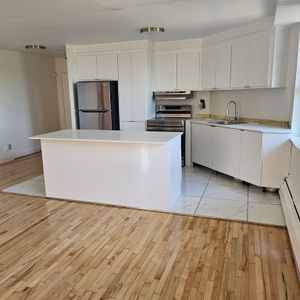MEILLEUR EMPLACEMENT A COTE DES NEIGES- - Photo 2