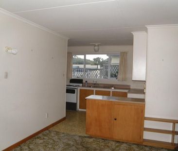 Townhouse - Photo 3