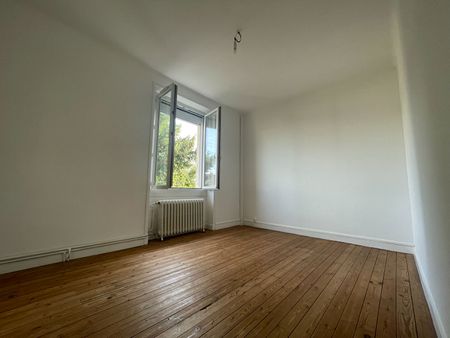 Location maison 6 pièces, 121.78m², Nantes - Photo 3