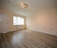 3 bed House - Semi-Detached for Rent - Photo 1