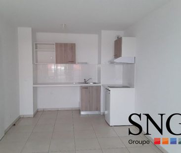 T2 AVEC BALCON ET PARKING - Photo 1