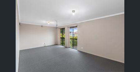 Large Family Home - Photo 4