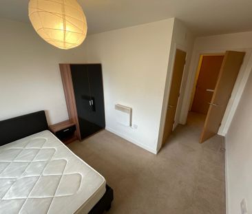 2 bedroom to let - Photo 6