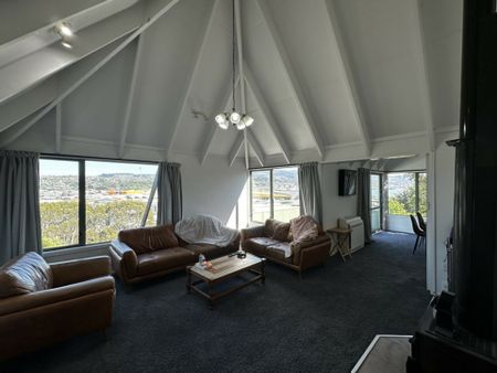 Belmont Lane - one of the best kept secrets! - Photo 3