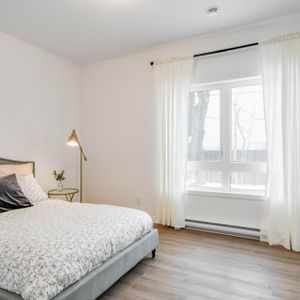 Aera St-Thomas Condo 4 1/2 pour 1er mars St-Hyacinthe à louer - appartement / logement - Photo 2