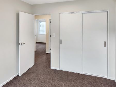 Petone Living - Photo 2