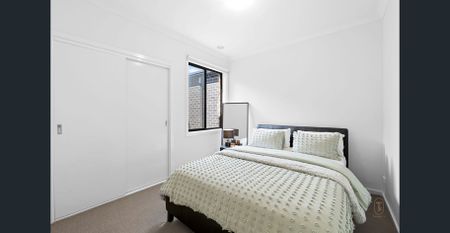 Stylish & Spacious Home in Clyde! - Photo 5