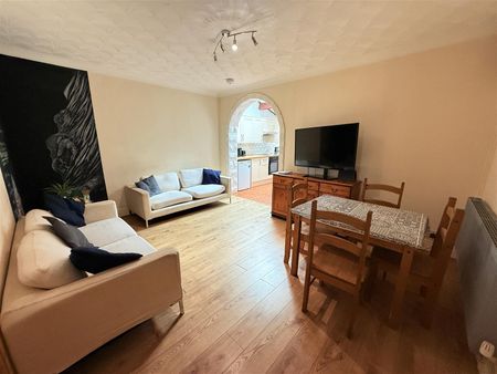 59 Orme Road - Photo 2