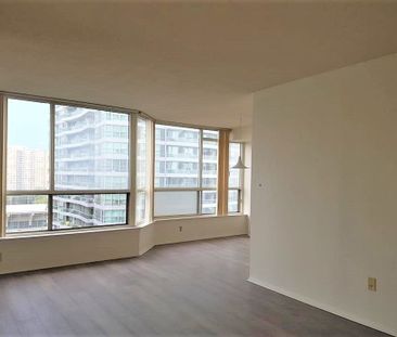 For Lease - 55 Elm Drive Unit# 1008, Mississauga, Ontario - Photo 3