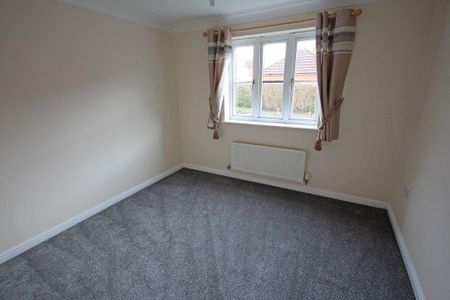 4 bedroom detached house to rent - Photo 5