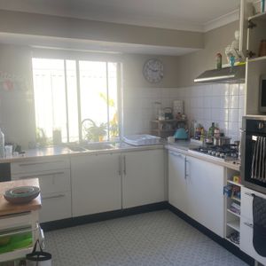 Bibra Lake - Photo 2