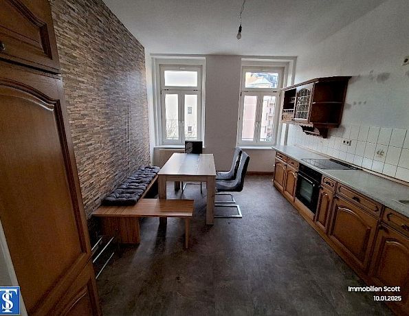 große 3 Zimmer Wohnung schöner Altbau mit EBK - Photo 1