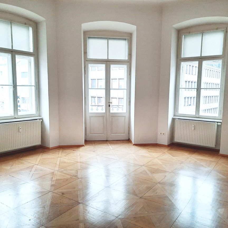 Zentral gelegene, gepflegte 2 Zimmerwohnung mit Balkon - Photo 1