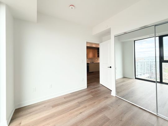 For Lease - 2075 Lakeshore Road Unit# 1610, Burlington, Ontario - Photo 1