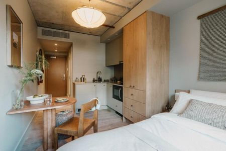 Studio to rent - Photo 2