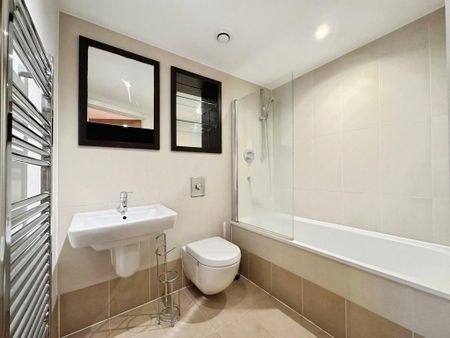 1 bedroom flat to rent - Photo 4