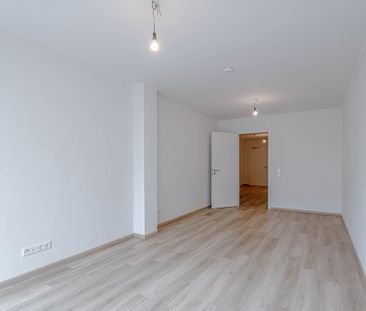 Moderne, großzügig geschnittene 2-Zimmer-Whg. mit Terrasse - Photo 4