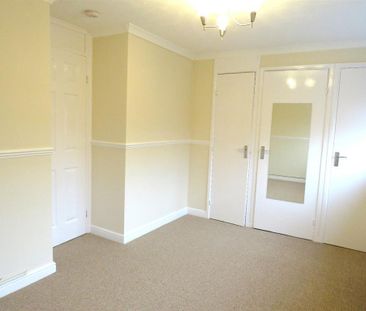 Britannia Drive, Stretton, BURTON-ON-TRENT - Photo 4