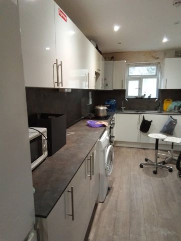 Room in a Shared House, Glyn Road, E5 - Photo 3