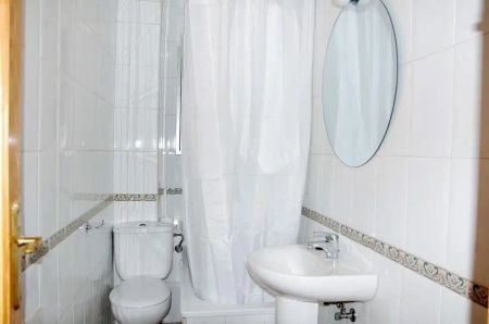 Piso de alquiler en Camino de Ronda, 132, Fígares - Photo 3