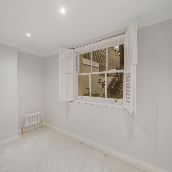 3 bedroom flat to rent - Photo 1