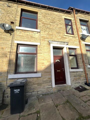 Longbottom Terrace, Siddal, Halifax, - Photo 5