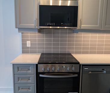 For Lease - 2333 Khalsa Gate Unit# 317, Oakville, Ontario - Photo 6