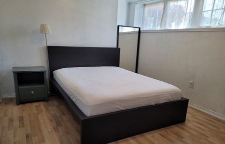 For Lease - 141 Isaac Devines Boulevard Unit# 2, Toronto, Ontario - Photo 5