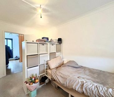 3 bedroom maisonette to rent - Photo 4