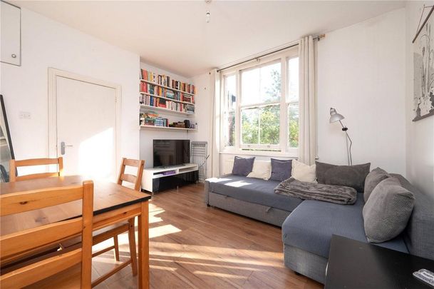1 bedroom flat to rent - Photo 1