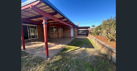 DECEPTION BAY - HOMELY & LOCATION - Photo 4