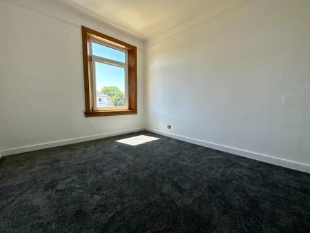 2 bedroom semi-detached house to rent - Photo 3