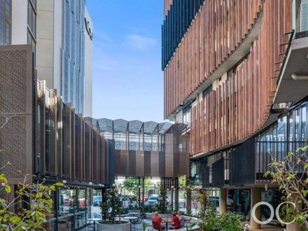 Open the Door to Fresh, Modern Living in the Heart of Adelaide - Photo 3