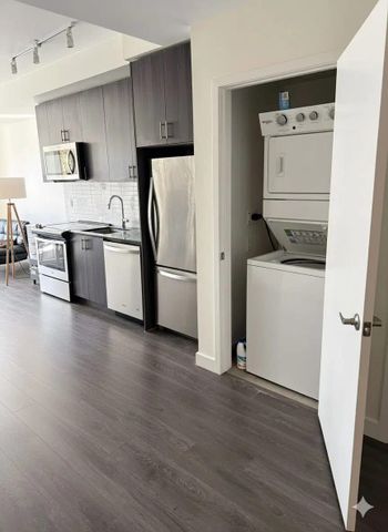 For Lease - 210 Sabina Drive Unit# 104, Oakville, Ontario - Photo 2