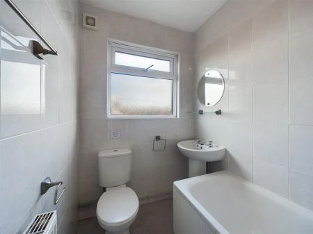 Baden Road, Brighton - Photo 2